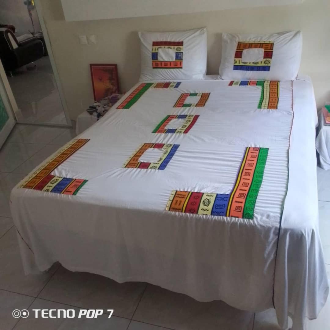 Chambres D'Hotes Villa Luciana Saly Exterior foto